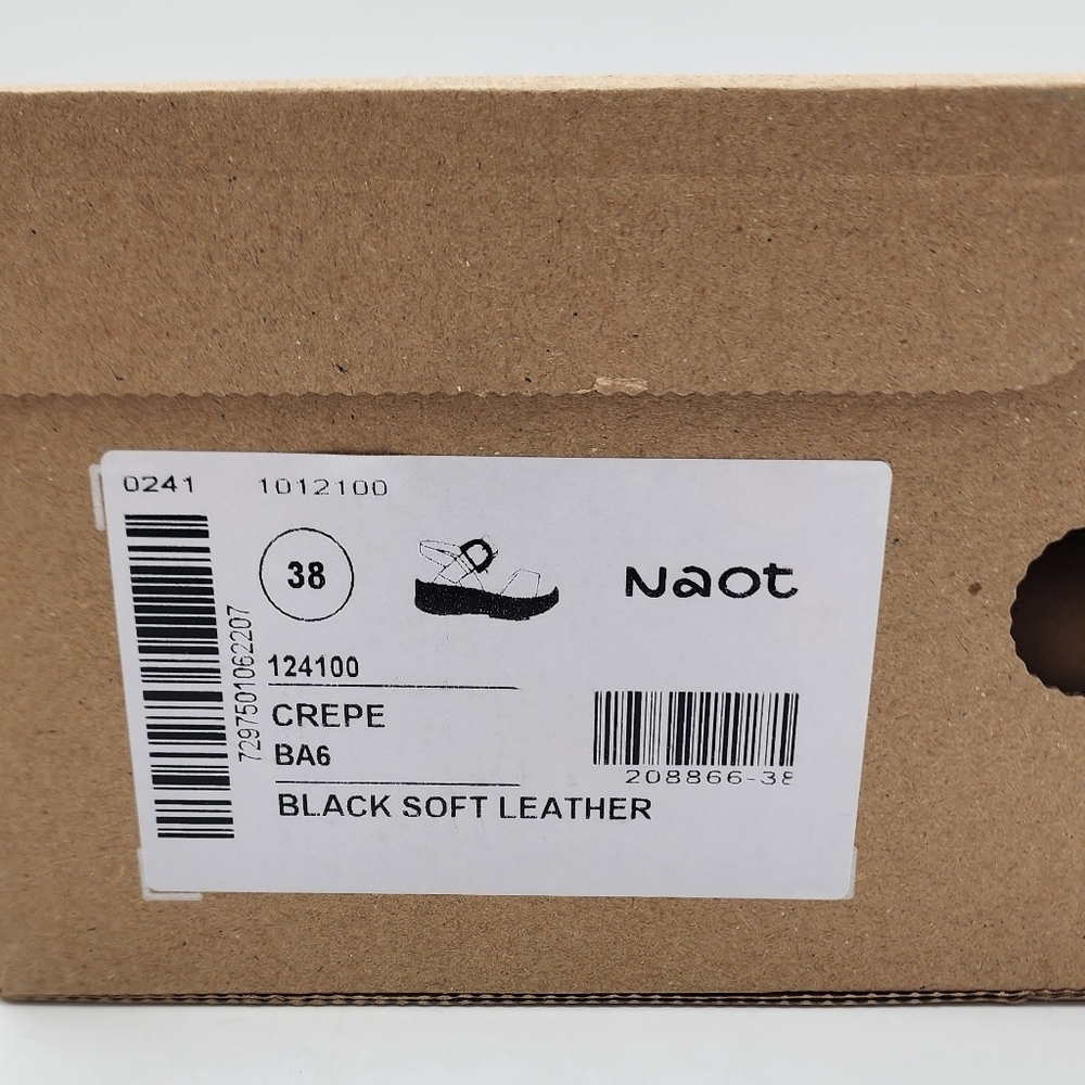 NAOT Crepe Black Soft Leather Platform Chunky Sandal Women's Size 7 - Picture 2 of 12